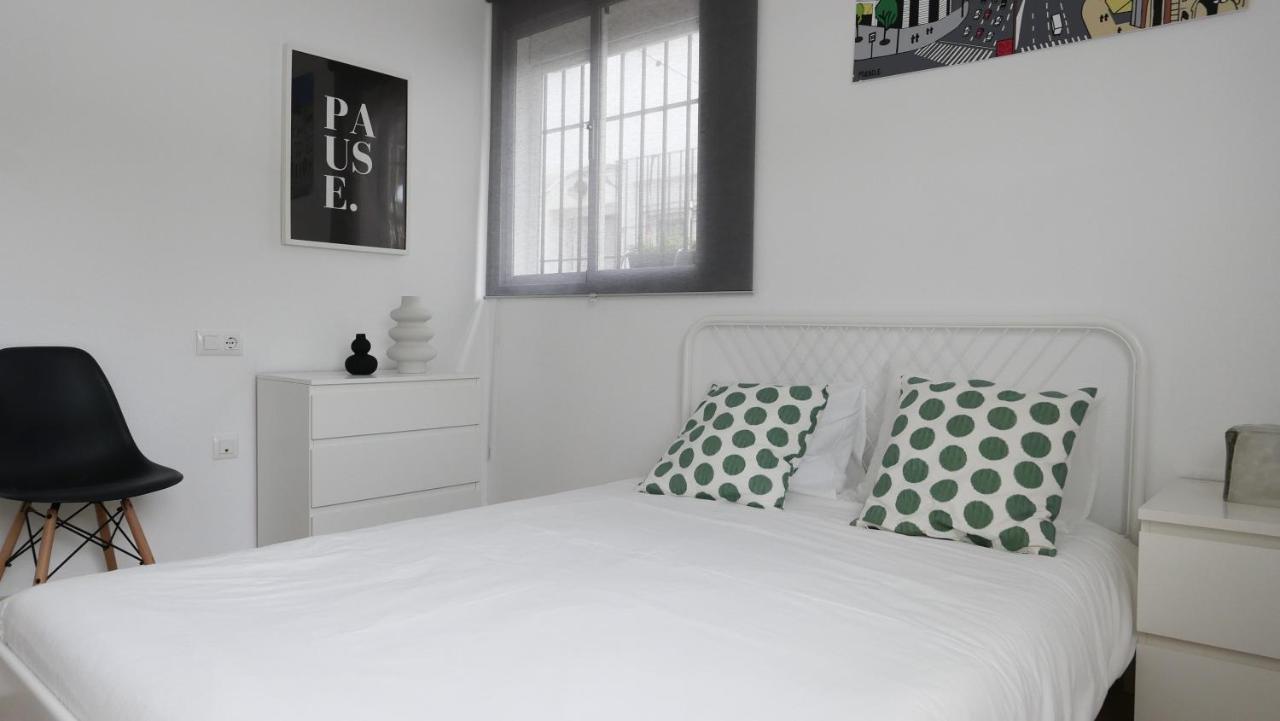 Moderno Apartamento Junto A La Playa Sanlucar de Barrameda Luaran gambar
